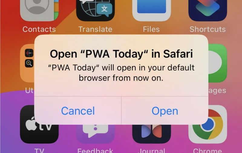 An image of Apple's new pop up informing the user that the web app will now instead open as a webpage in the default browser.